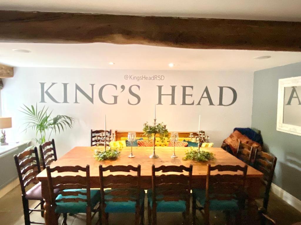 Kings Head - Riverside, Рейвънстоундейл Екстериор снимка